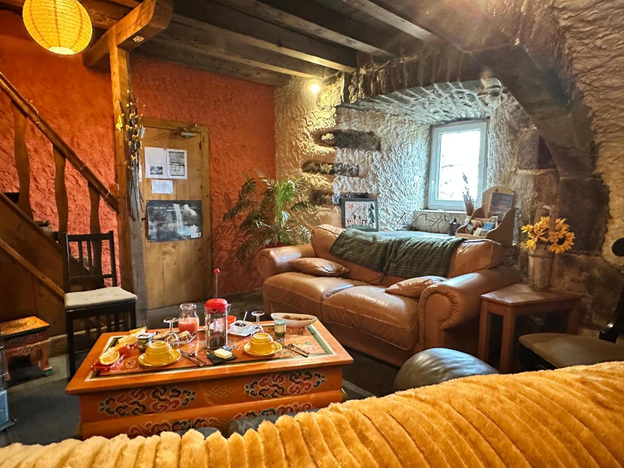 Ciel D'Ardeche Bed & Breakfast Lachamp-Raphael Exterior photo
